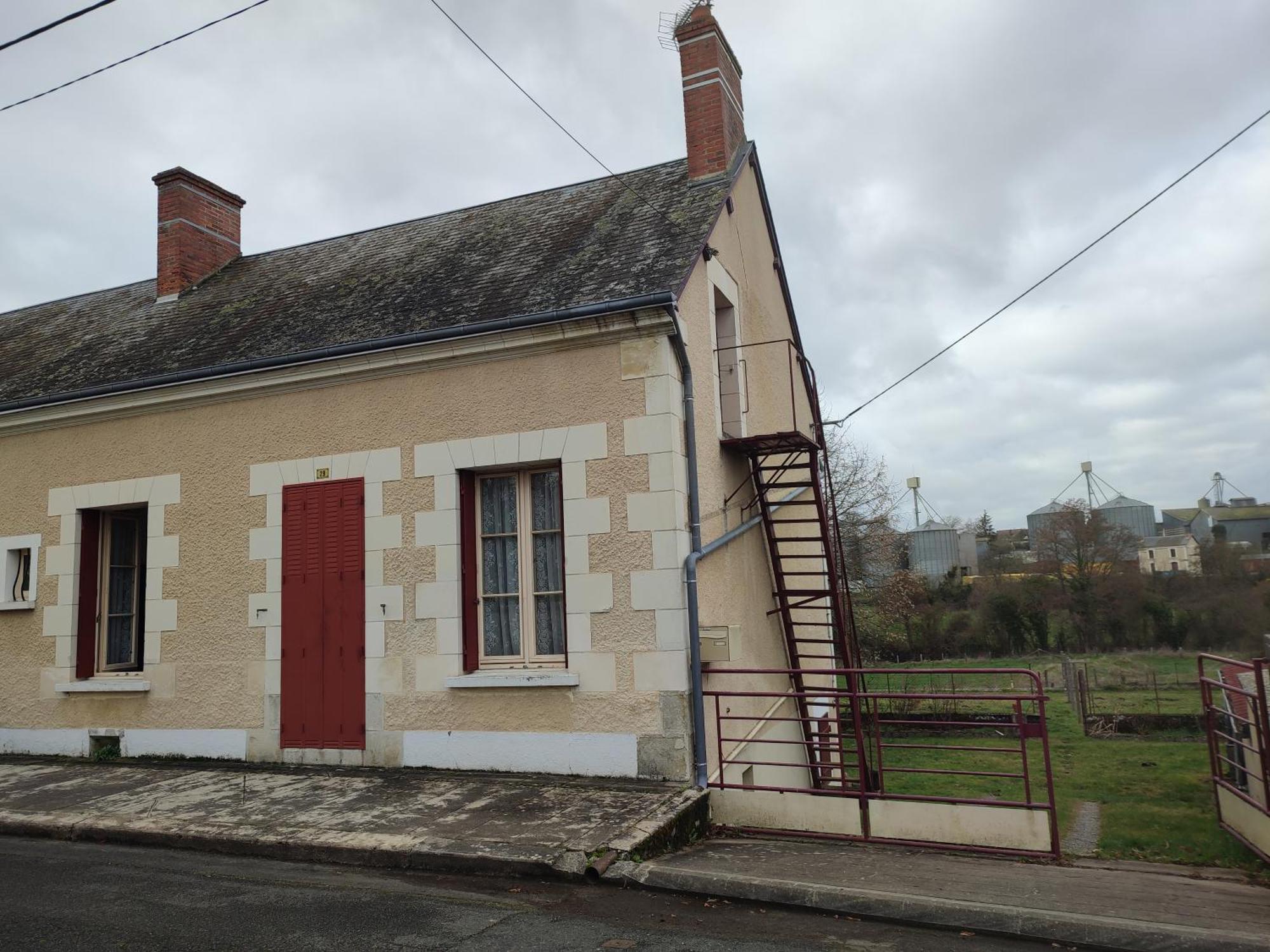 Holiday home Maison Rustique: Charming 3-bedroom Near Beauval Zoo Lucay-le-Male