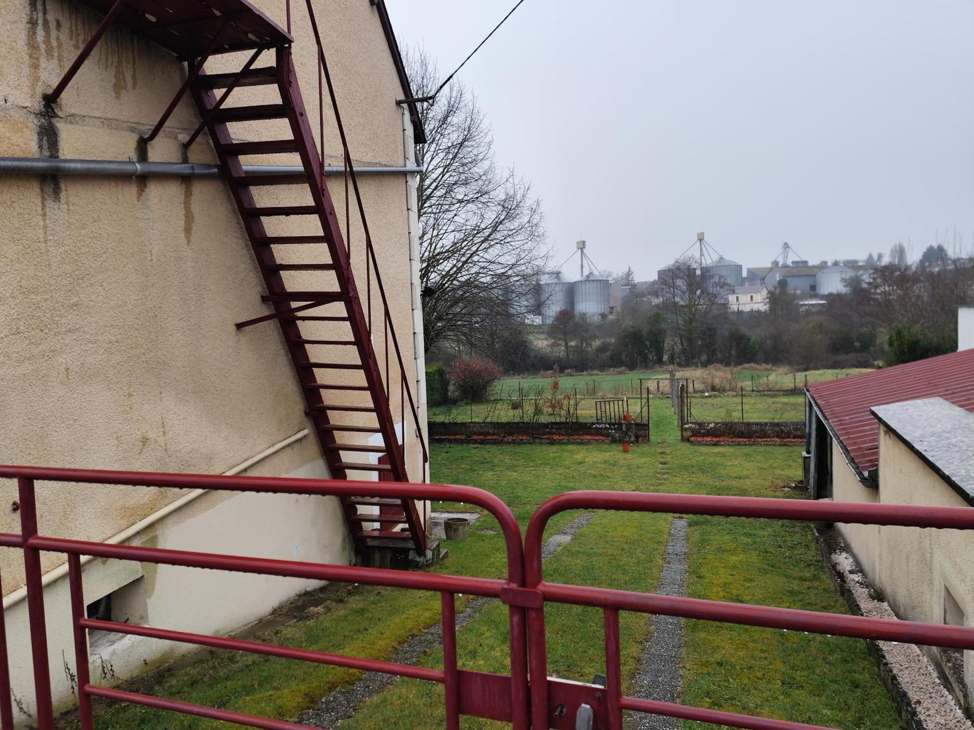 Holiday home Maison Rustique: Charming 3-bedroom Near Beauval Zoo Lucay-le-Male